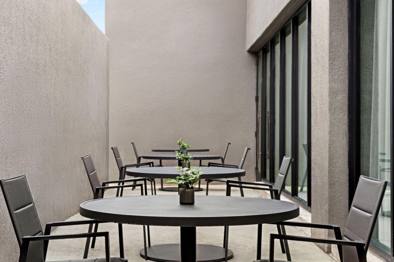 Marriott San Antonio Airport Hotel Kültér fotó